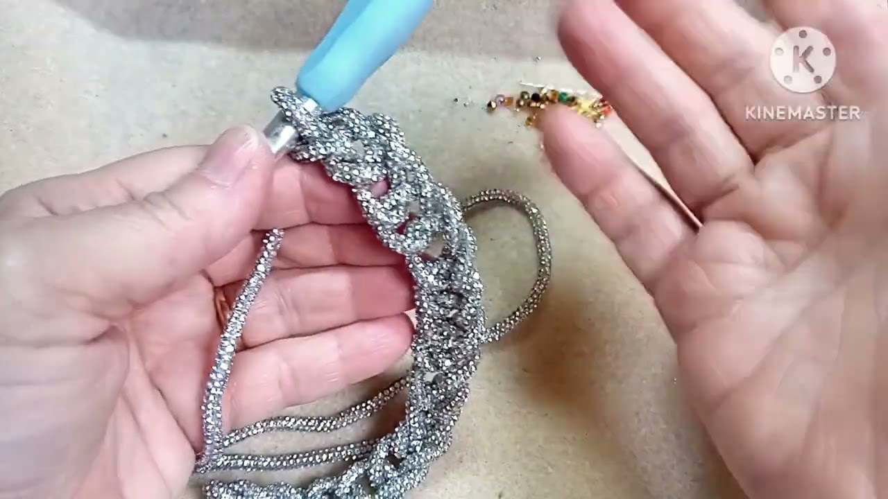 Girocollo con cordino strass #diy #handmade #handmadejewelry #craft #fattoamano #tutorial 