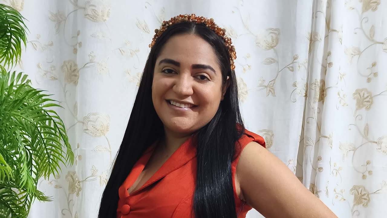 Pra. Jhulia Mendonça está ao vivo!