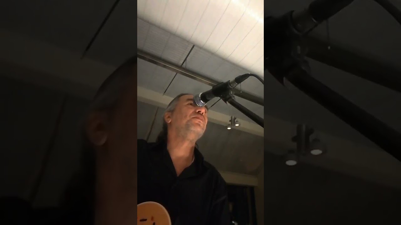 la belle dans sans regret STİNG.   piano: Taner Şar