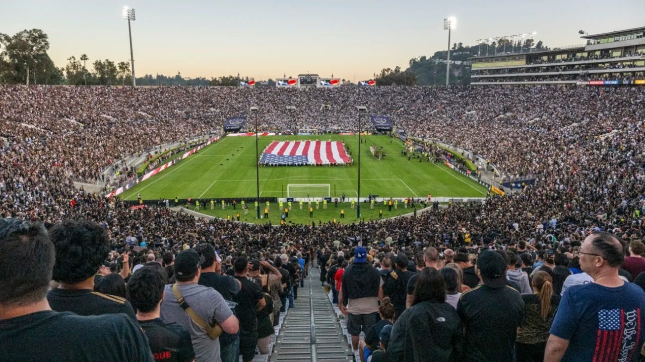 TRIBUNA 12 MLS