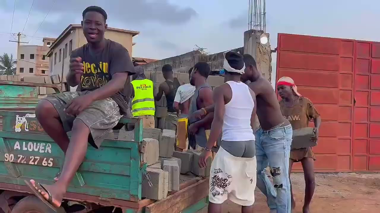 Black nati Ft Mouchirano Ayo (clip officiel) 