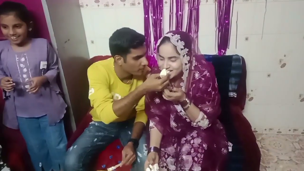 Aaj mere bete Imtiaz ki anniversary manae 🎉