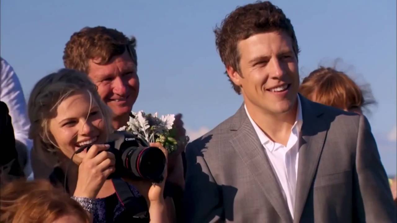 Most Memorable Home and Away Kisses