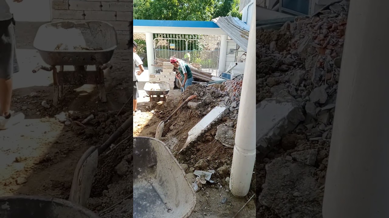 sacando el escombro y despu&eacute;s apalear al cami&oacute;n #alba&ntilde;iles #arquitectura #ingenieria #construction