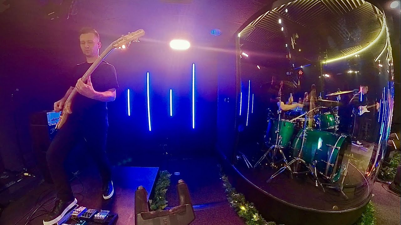 The King is in the room / Phill Wickham / Bass cover / Live (in-ear sound) #worship #music #drummer 