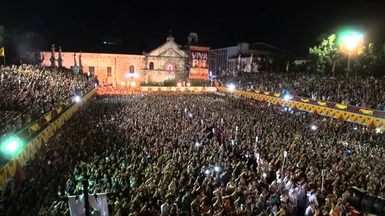 Cebu Sinulog Novena Mass at the Basilica del Santo Nino