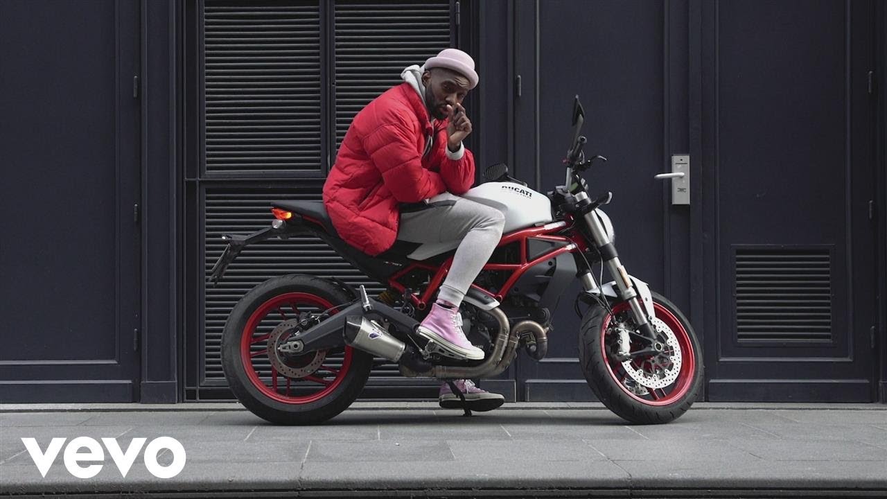 Abou Tall - Rétro (Clip officiel)