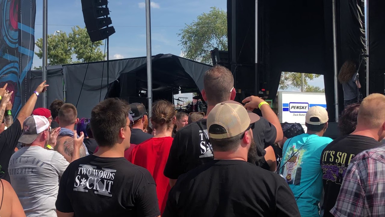JunkBunny- Louder Than Life Festival