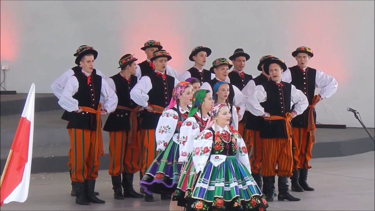 Powiatowy Dzień Strażaka w Łowiczu-występy folklorystyczne. 31.05.2019.
