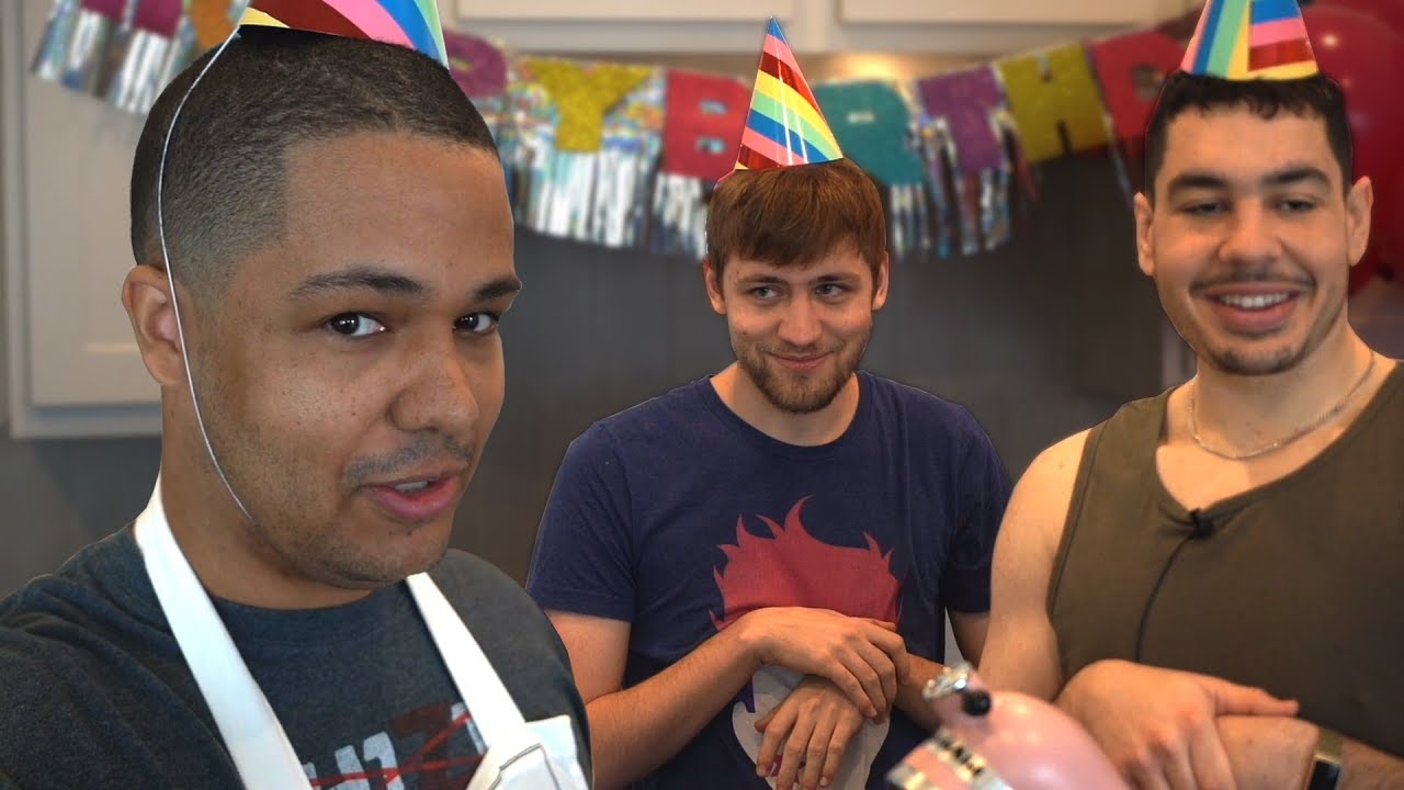 Nmplol singlehandedly saves Sodapoppins birthday after Greek messes up birthday cake?!?