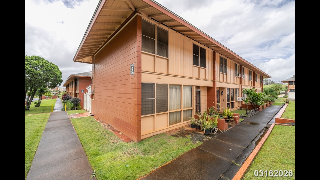 1158 Hooala Pl #5C Pearl City HI 26