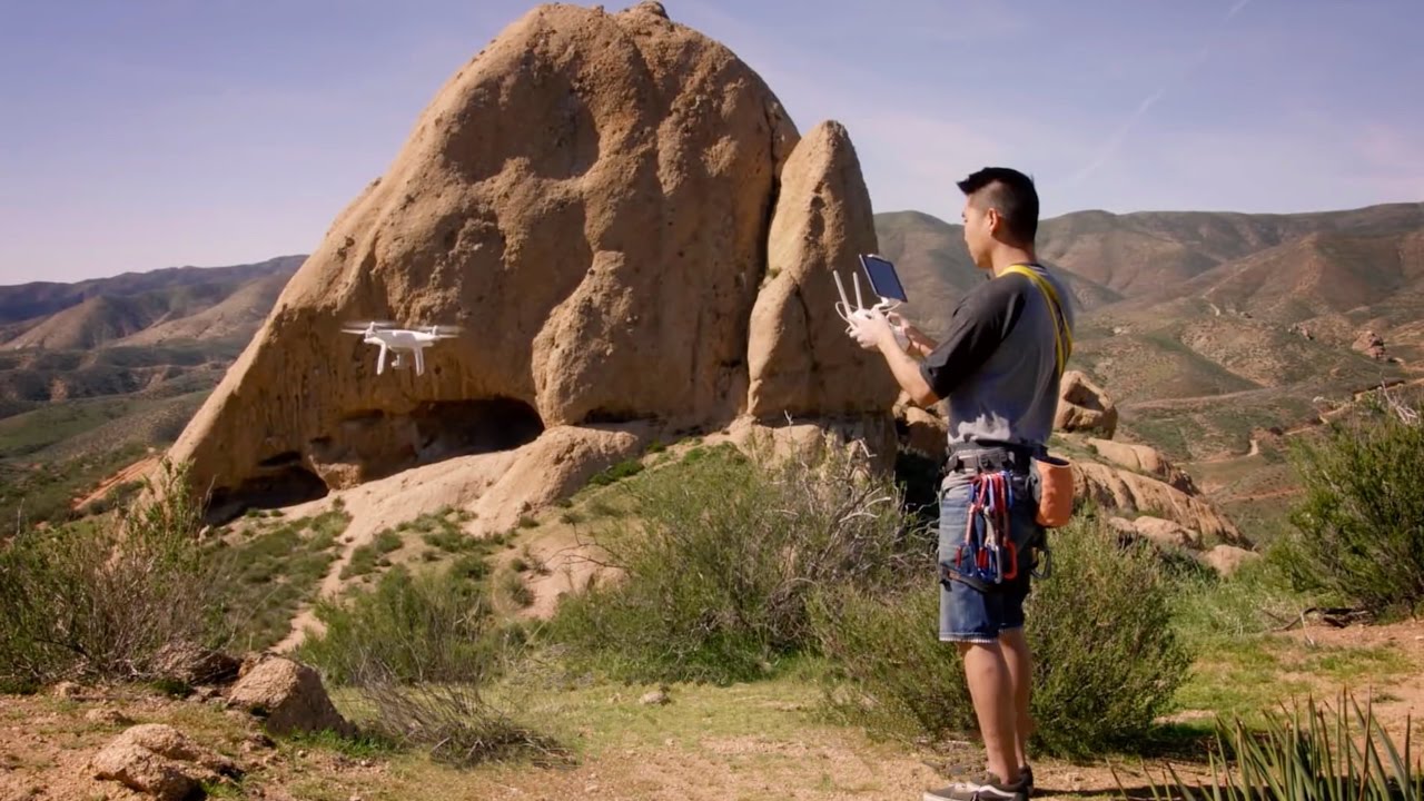 DJI Tutorials - Phantom 4 - How to Fly - Part 1 of 5