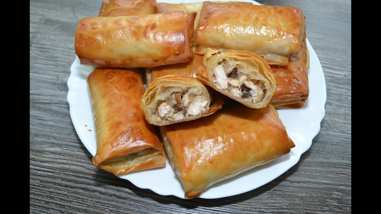 Пирожки из теста фило с курицей и грибами