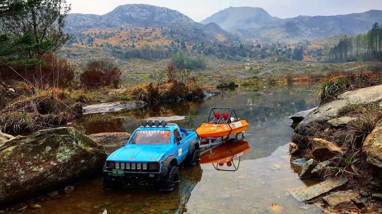 RC CRAWLING UK | GMade Toyota Hilux | NQD Tear Into Jet Boat | Beddgelert Forest