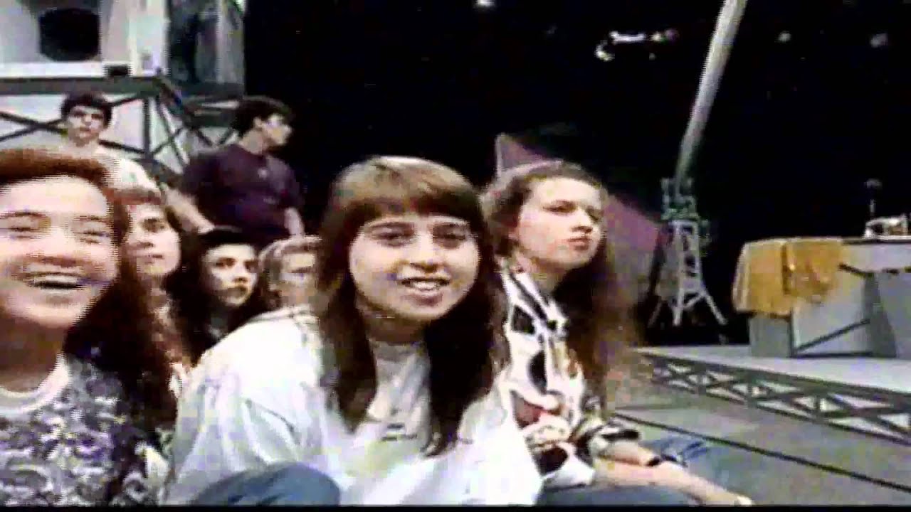 CAPITAL INICIAL COM BOZZO BARRETI E LORO JONES NO PROGRAMA LIVRE 1992 PARTE II