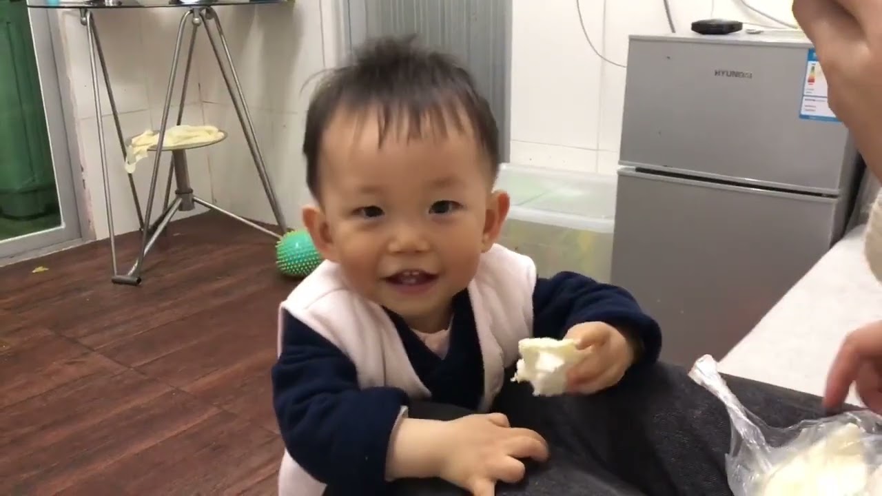 深漂：一家三口生活日常，生活虽不富裕，但也在努力闪闪发光生活