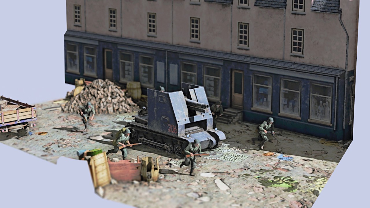 Germany’s First 15cm Self-Propelled Gun | Tilt Shift