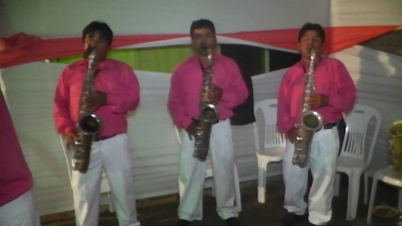 banda orquesta los geniales de santo domingo de capillas