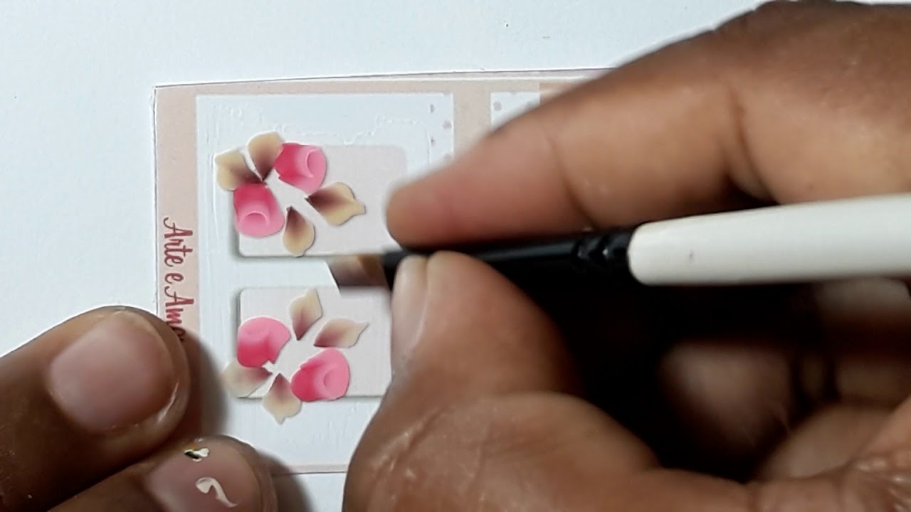 Pintando botão de rosas