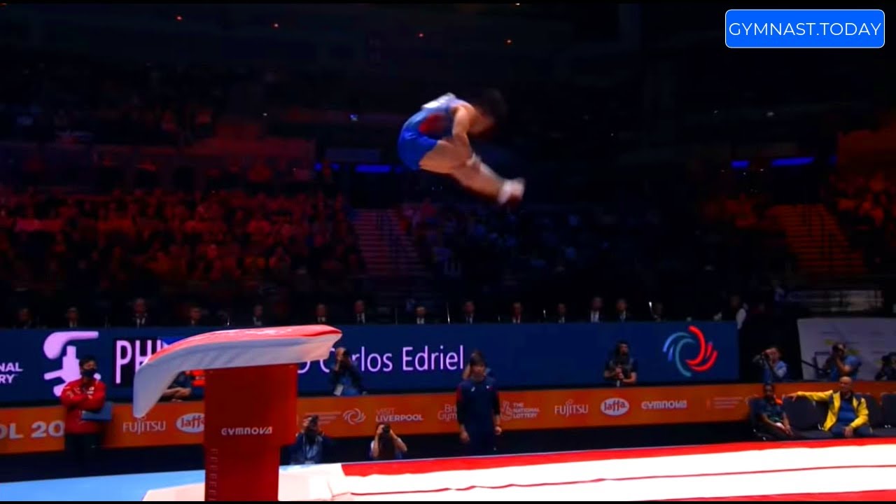 Top 3 in Men's Vault Final - 2022 Liverpool 51st Gymnastics World Championships