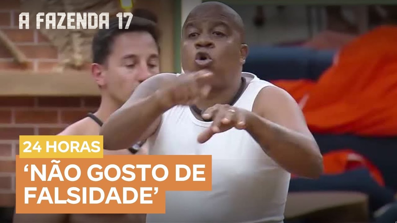 'Vamos brigar na Ro&ccedil;a', exclama Toninho para Nizam | A Fazenda 17