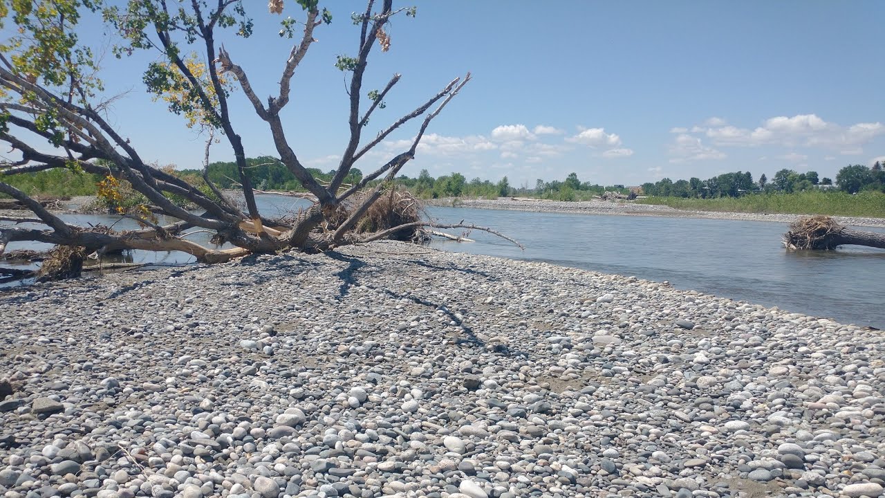 Rock Hounding My Favorite Spot On The Yellowstone river | Billings Montana    July 2022#thefinders