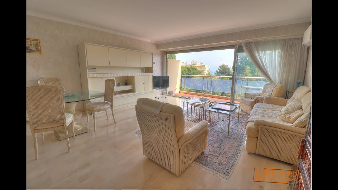 Appartement rare à Antibes : Vue mer, calme absolu & plages à pied ! 😍