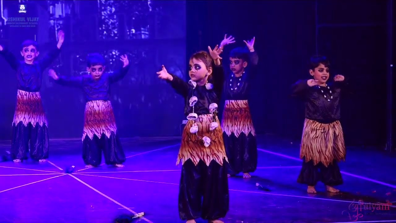 Bhoot Raja Bahar Aaja (Nursery Dance Performance)