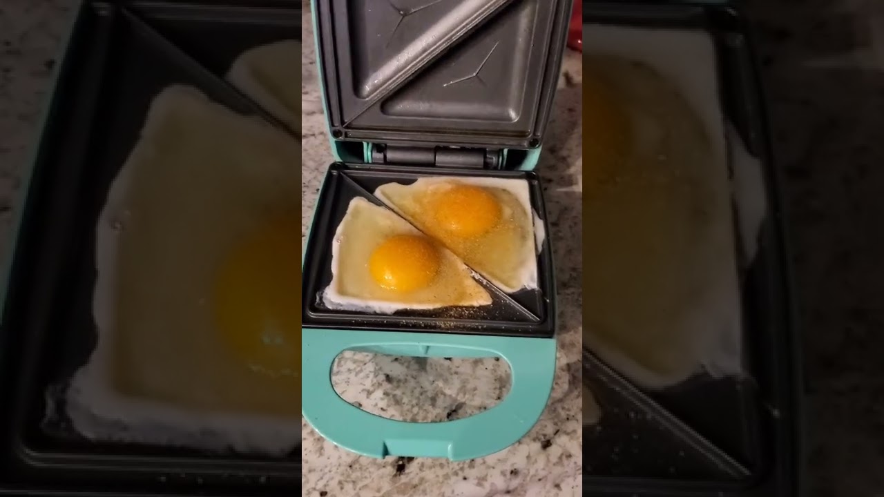 making eggs in my sandwich maker So easy!