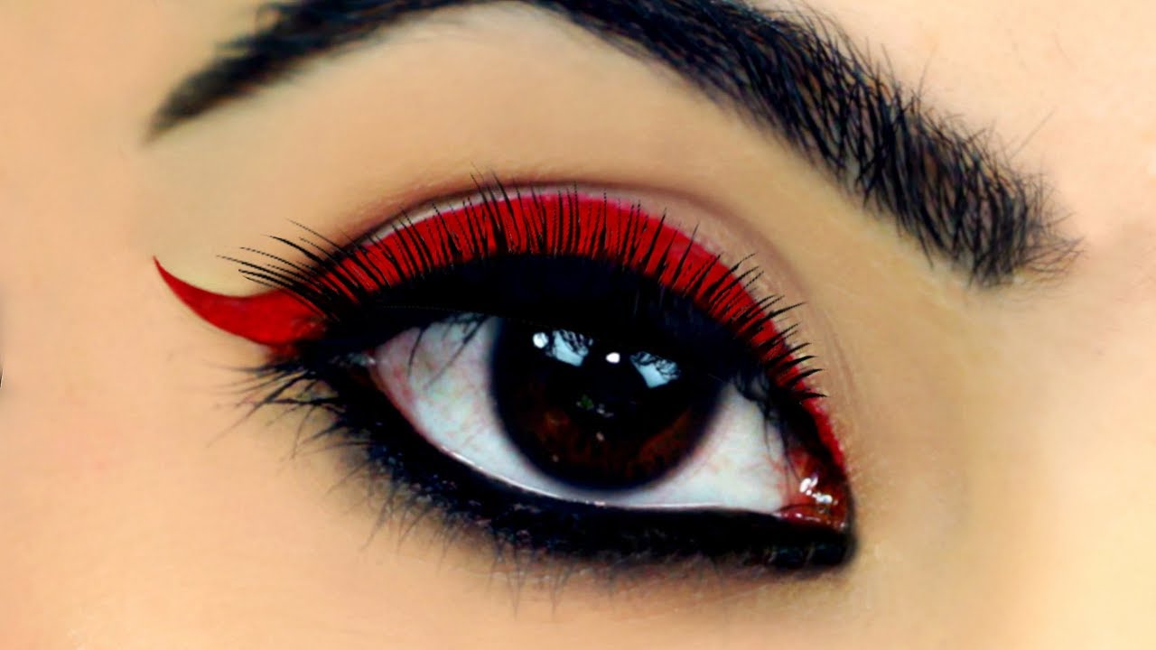 इन Festivals में हर दिन लगाएं मनचाहे  Eyeliners - How To Apply Perfect Kajal Wing Eyeliner | Anaysa