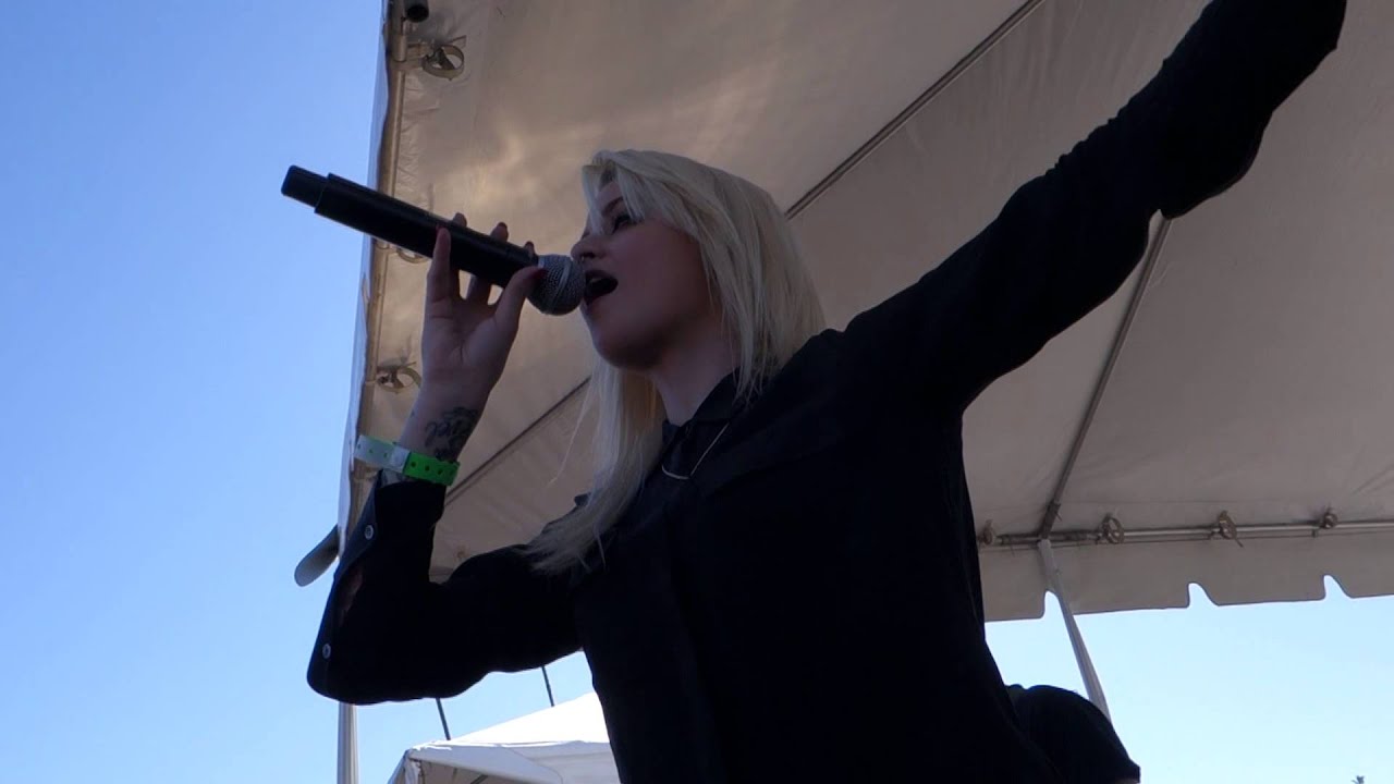 Shiny Toy Guns - Major Tom LIVE HD (2013) KROQ Santa Anita Park