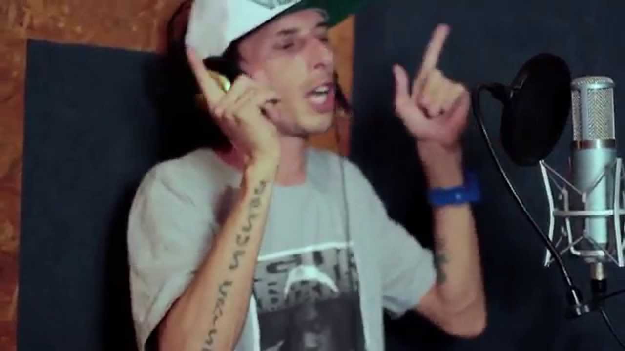 RAFUAGI - Resta 1 FT. Emicida (V&iacute;deo Oficial)