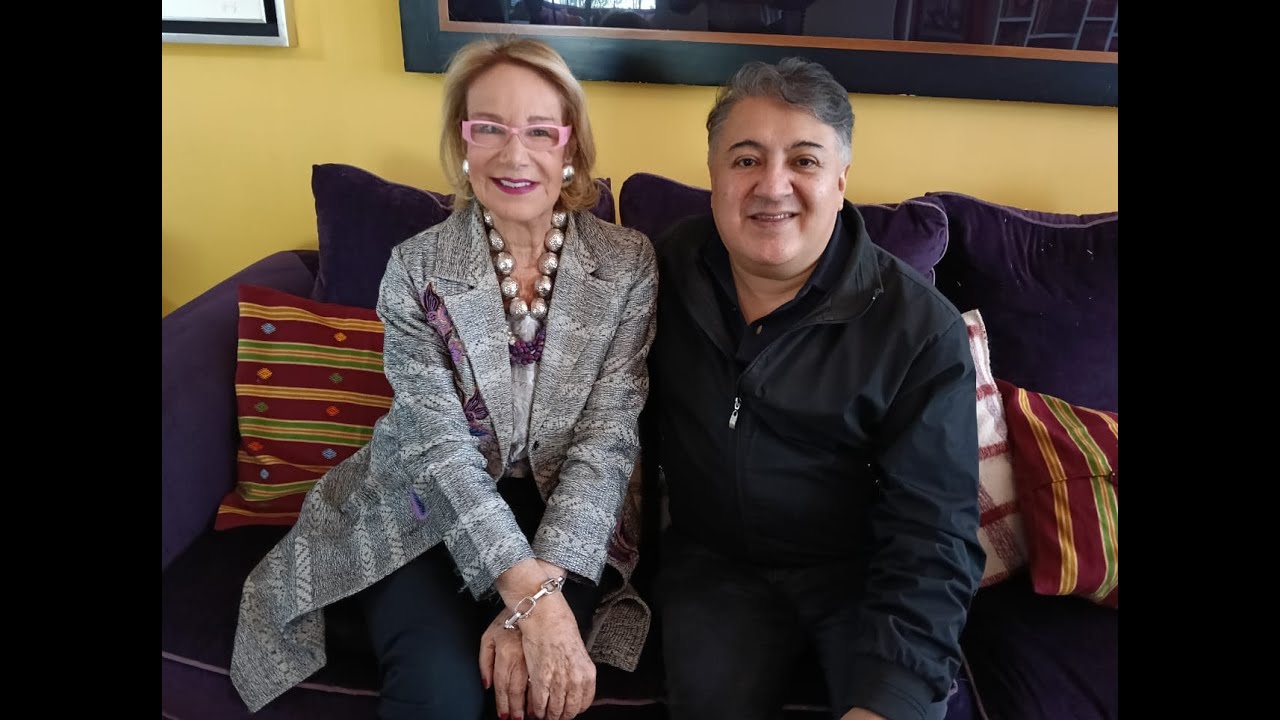 BOLEROS CON GUADALUPE LOAEZA Y PAVEL GRANADOS