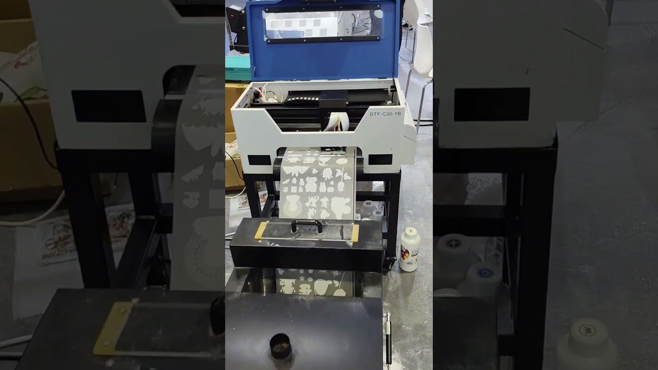 DTF Printers at the Expo #520 #exhibition #dtfprinter #machine #printingmachine #printer #printing