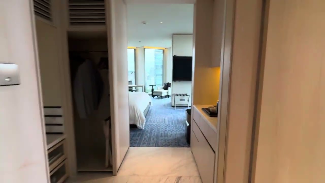 Four Seasons Seoul - Corner Premier King