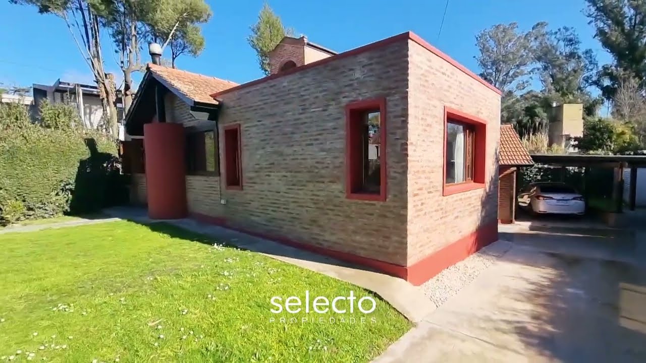 En venta chalet de 3 ambientes más quincho. Reciclado. Zona Bosque Peralta Ramos
