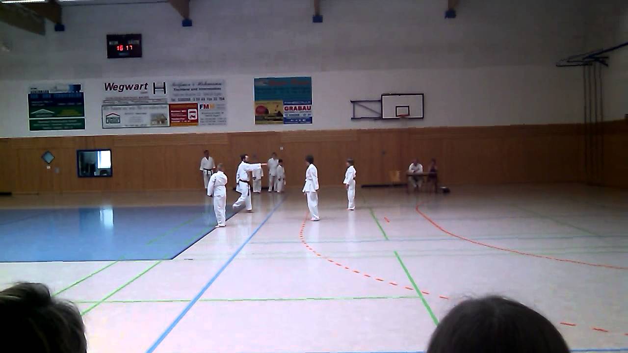 Dunstis Karateprüfung