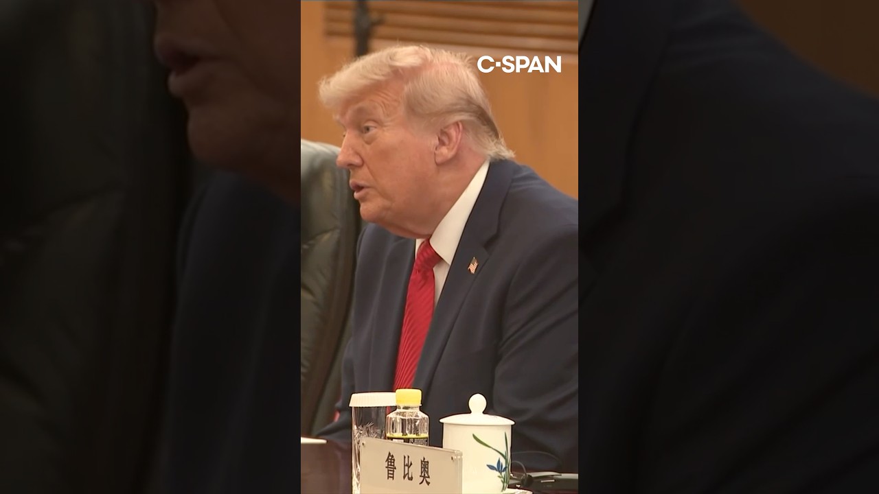 Trump praises Xi at trade meeting
