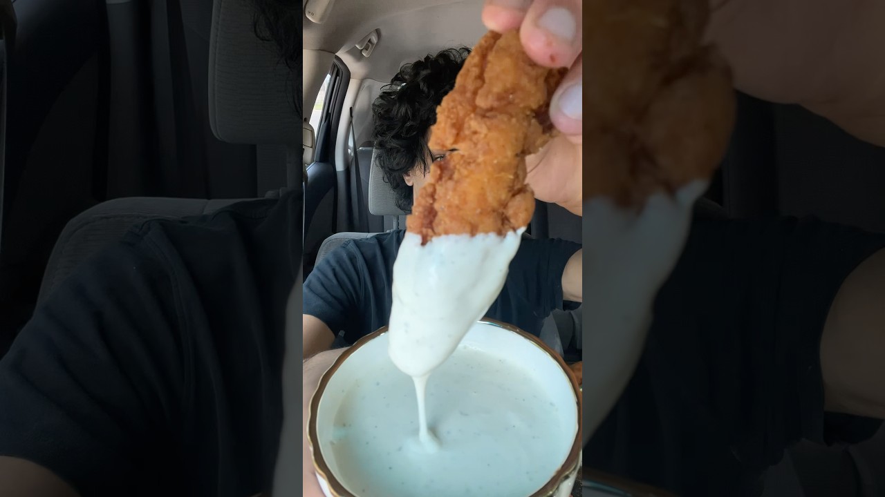 wingstop 😋 #mukbang #watchmeeat #asmrmukbanger #foodie #wingstop