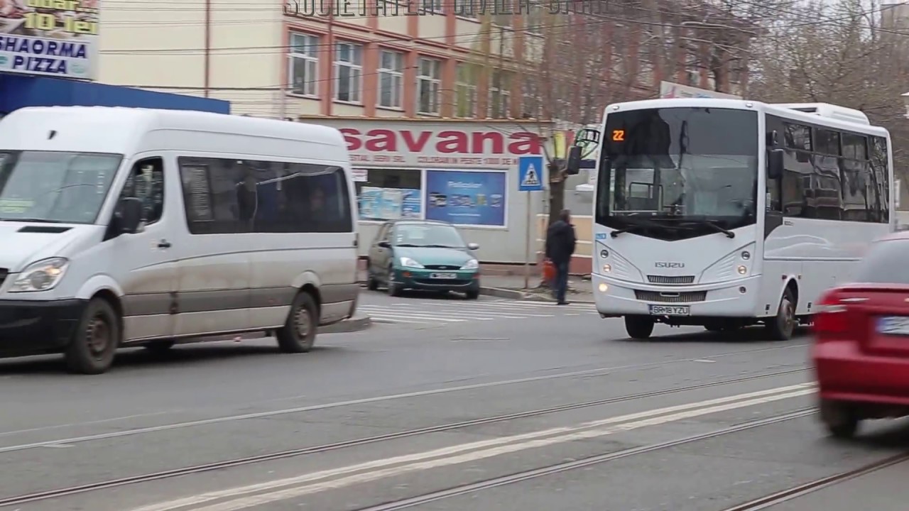 Braila, un loc unic! Autobuzul care merge pe sinele tramvaiului!
