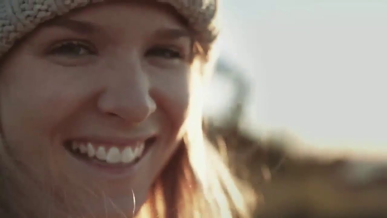Beautiful Lady Smiling Royalty Free Stock Footage