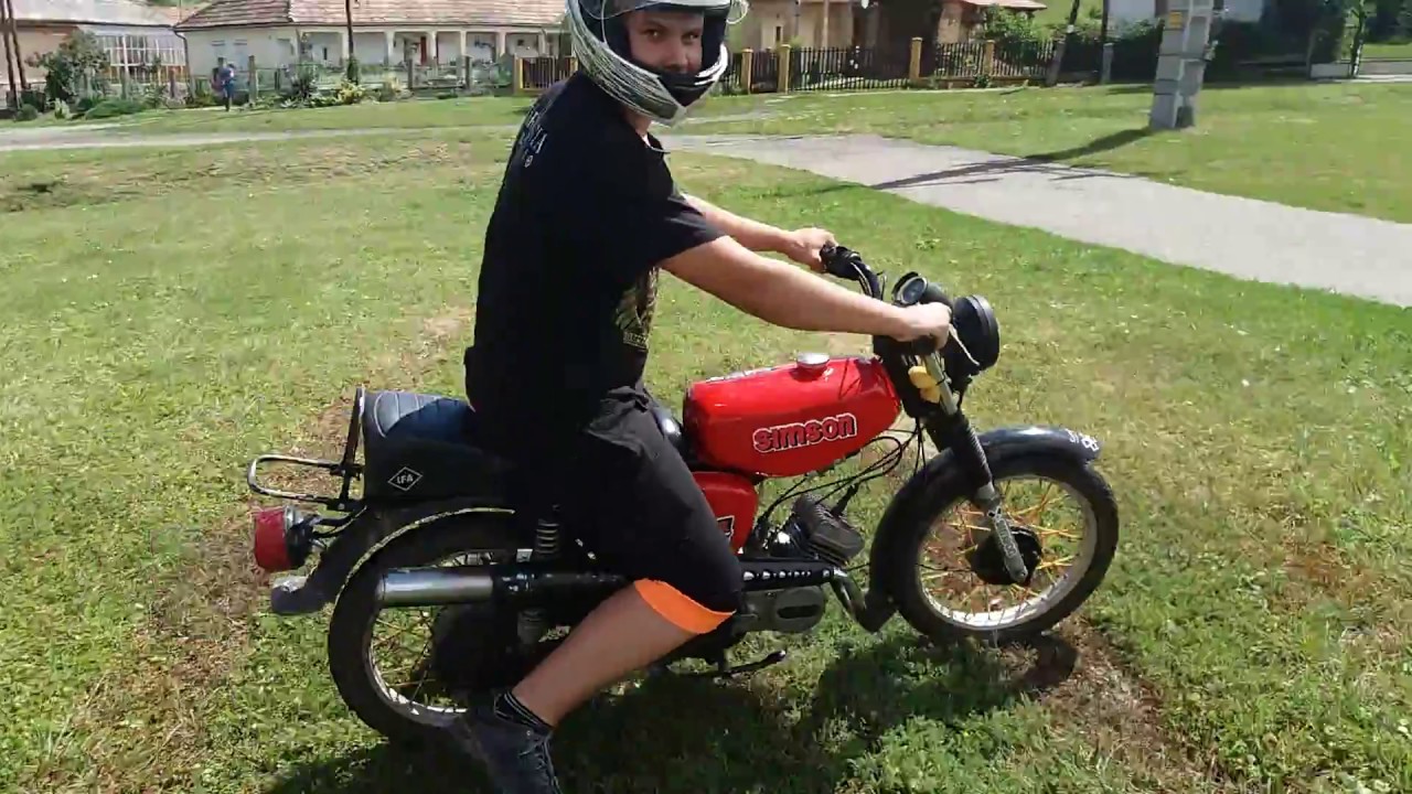 Simson s 51 B Bemutatós örjöngés