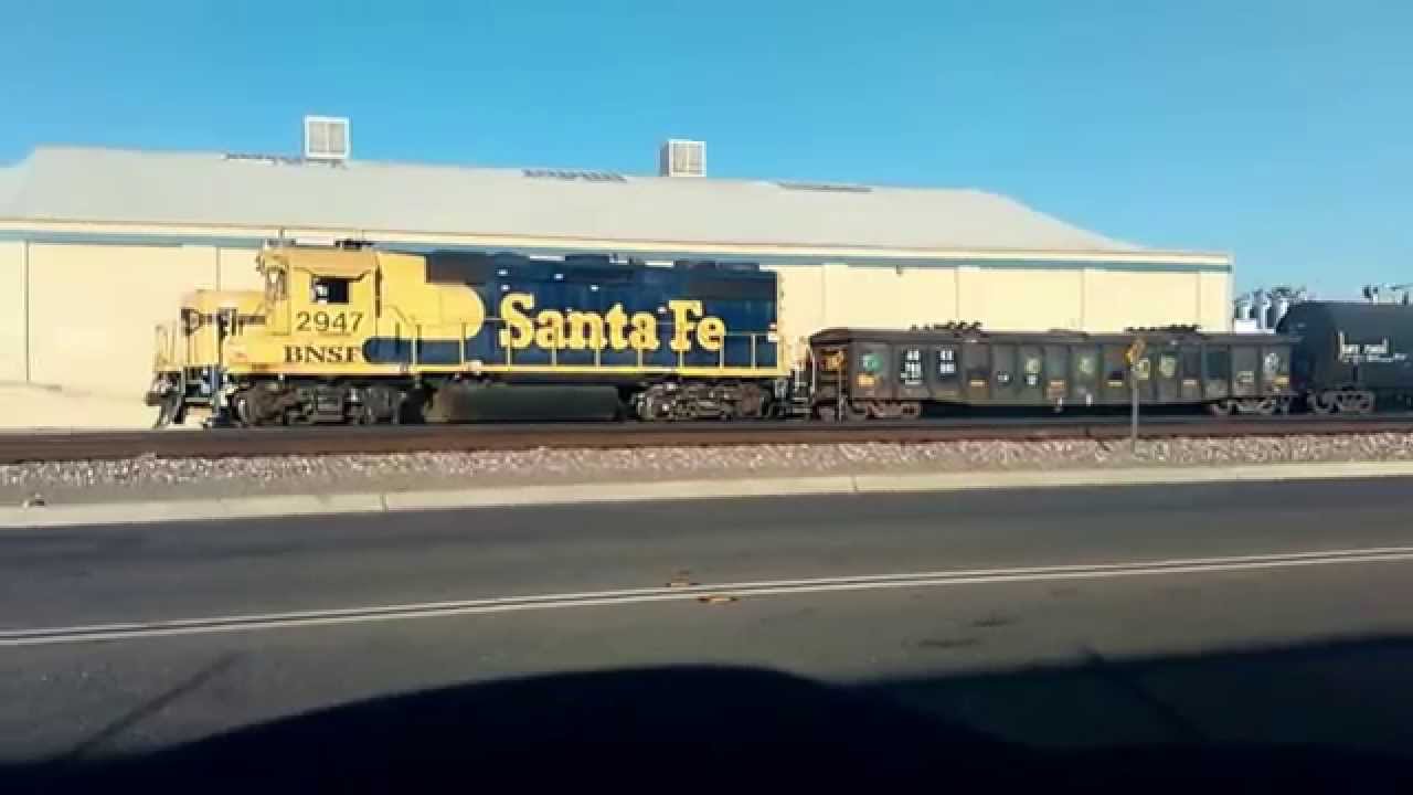 GP39-2: Enjoy the sights and sounds of this beautiful Ex-Santa Fe engine, BNSF 2947