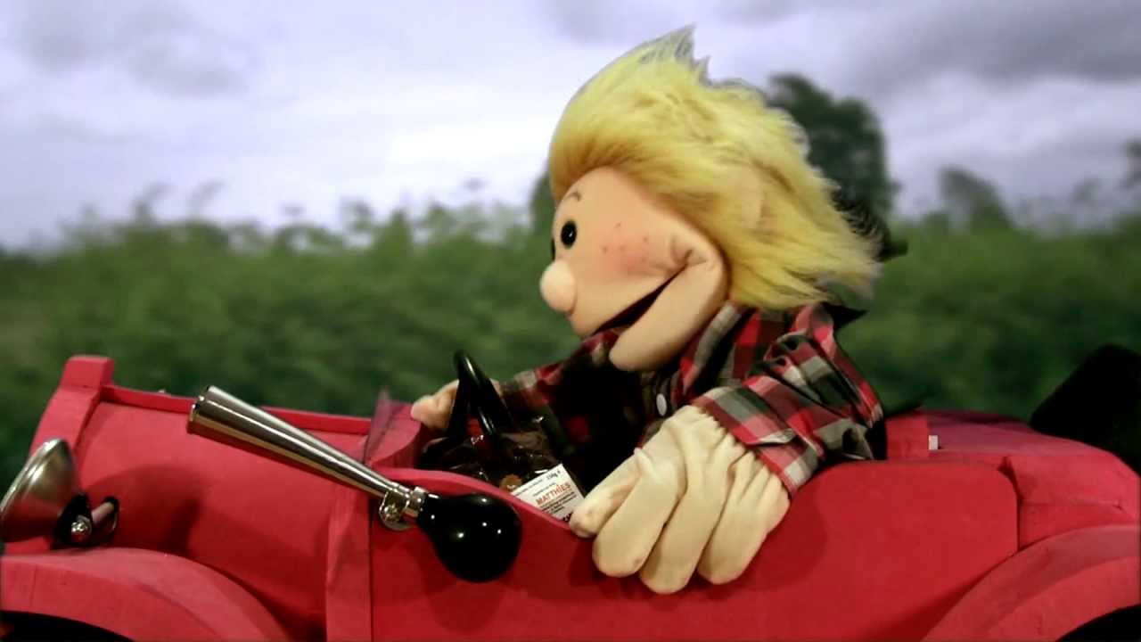 Super Sensational - Living Puppets - Puppet Show from Germany