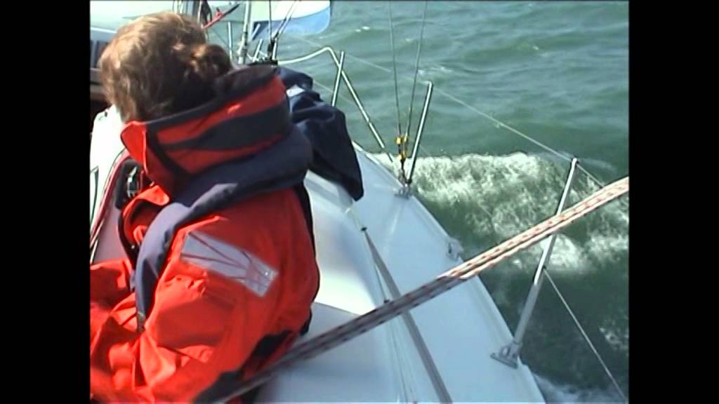 Hunter Channel 31 Arty Miss Round the Island Race 2011 RTIR 2011