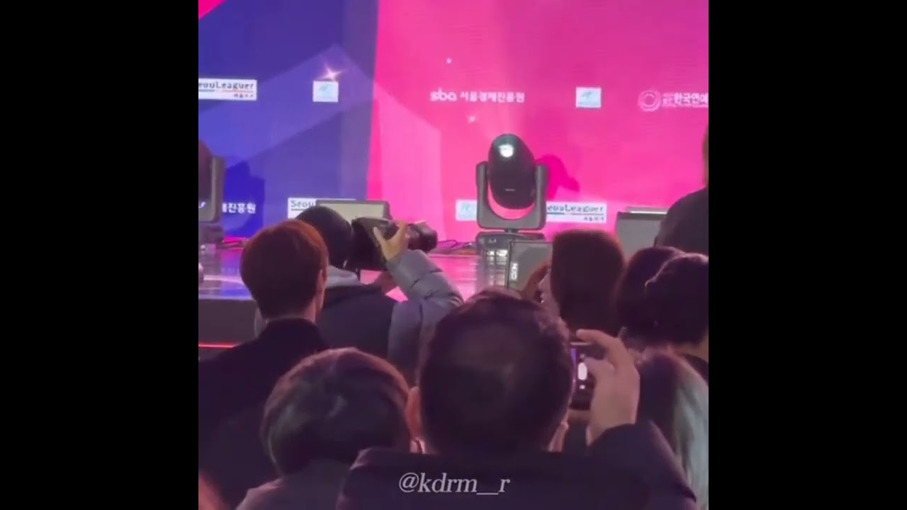 [231230] Yoona X Junho Fancam at APAN AWARDS #limyoona #yoona #leejunho #junho #kingtheland