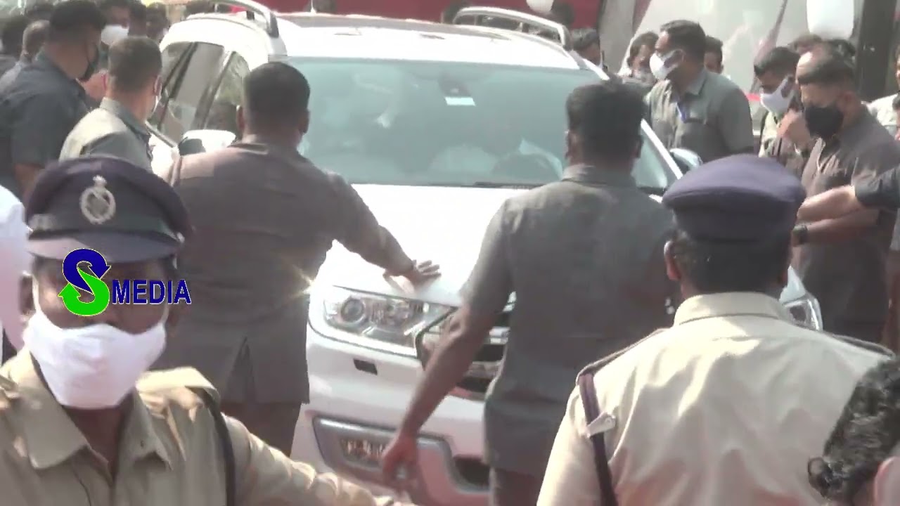 Pawan Kalyan Grand Entry at Ippatam village Mangalagiri | s media
