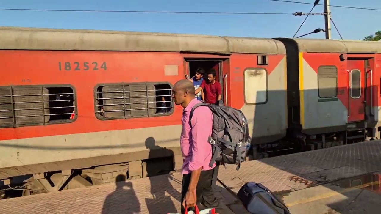 12864/SMVT Bengaluru - Howrah SF Express||Part-1||SMVT Bengaluru to Visakhapatnam jn||