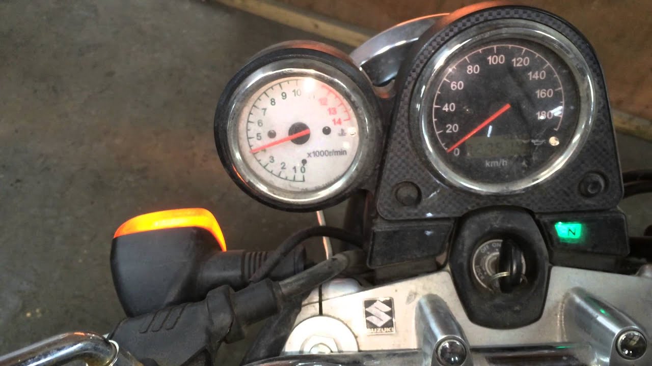 SUZUKI SV400 (NMB10269)