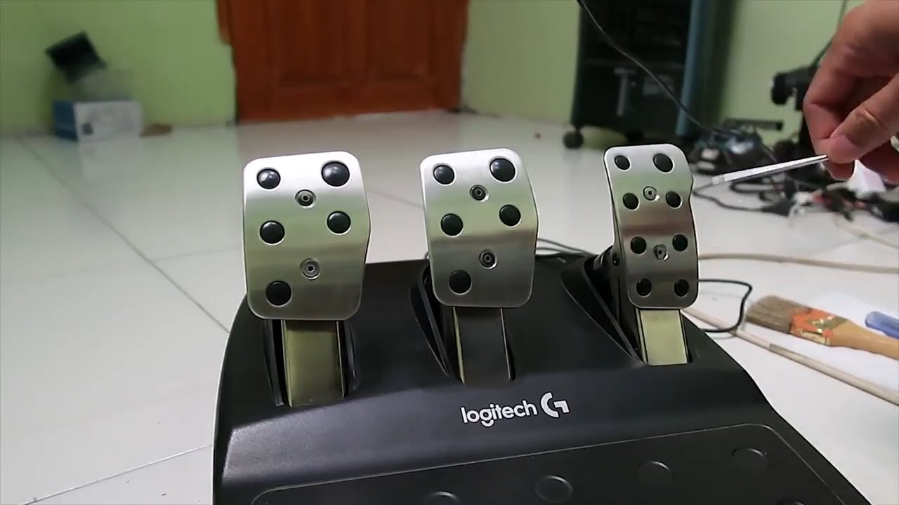 logitech g29 accelerator problem - how to fix it